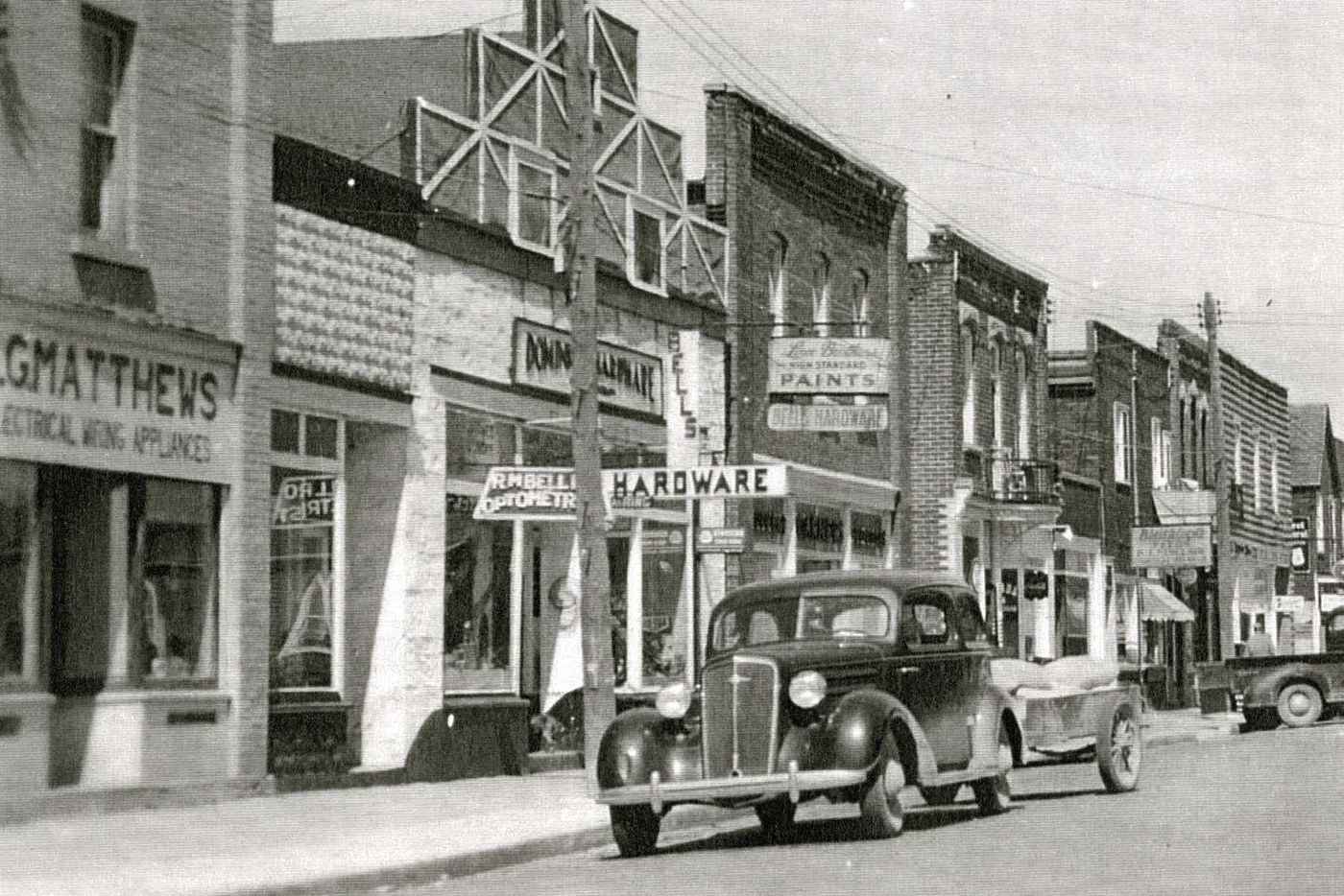 Historic Hillsburgh main street